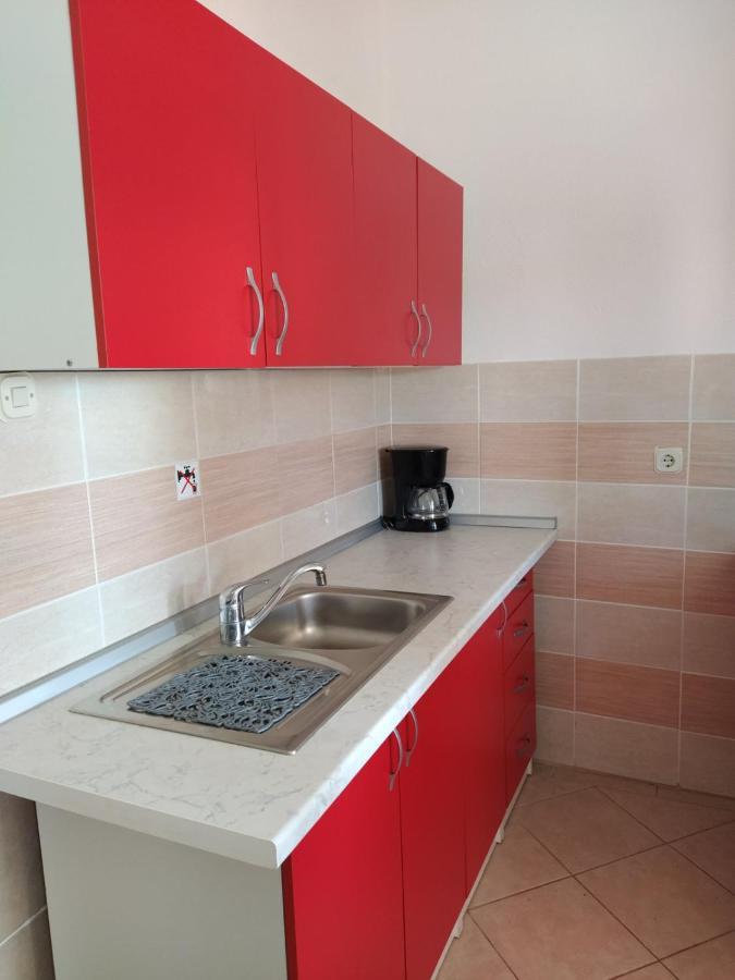 Apartmani Ruza Vir Exteriér fotografie