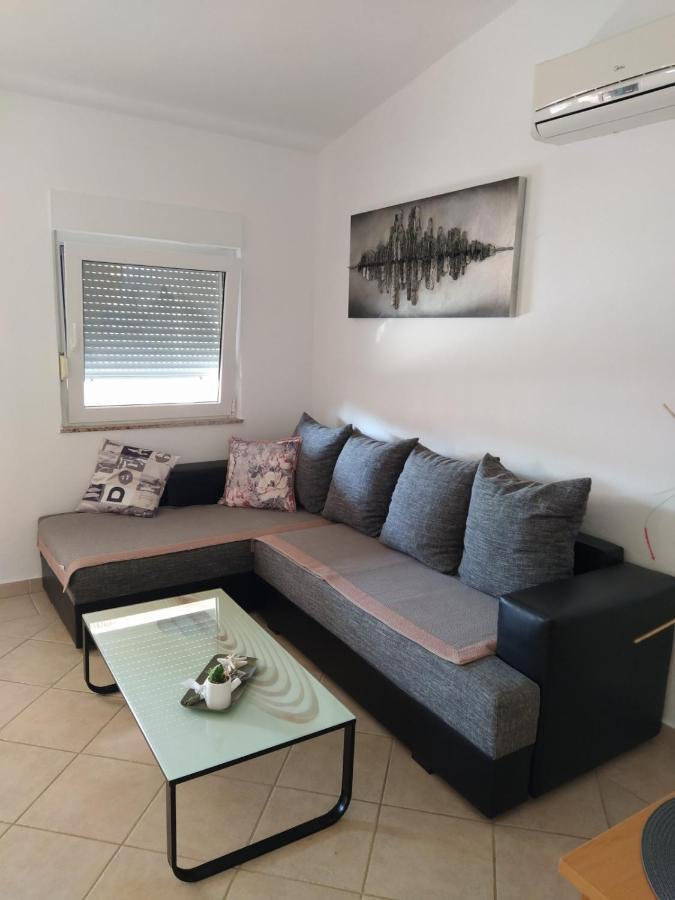 Apartmani Ruza Vir Exteriér fotografie